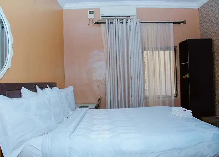 Triple Tee Hotel